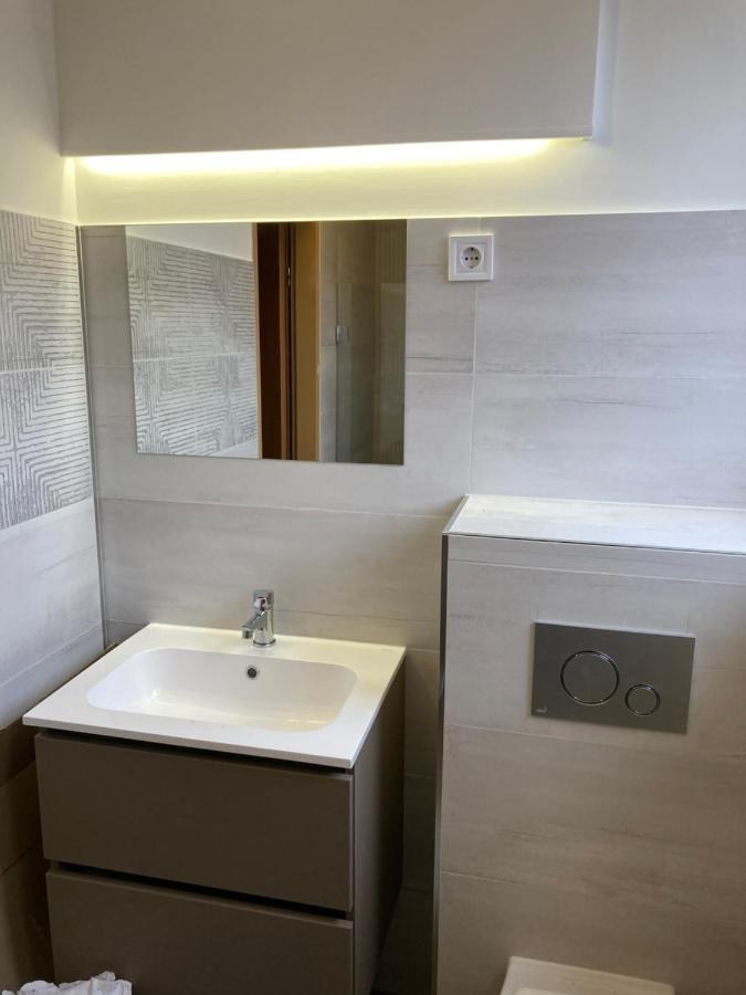 Kuenszler Apartmanhaz Zamárdi Zewnętrze zdjęcie