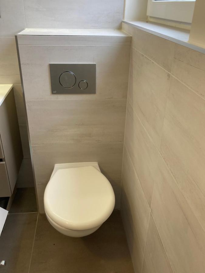 Kuenszler Apartmanhaz Zamárdi Zewnętrze zdjęcie